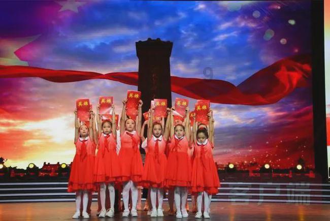 奥迪高管:新SUV三月全球首发!年内国产,用比亚迪电池?